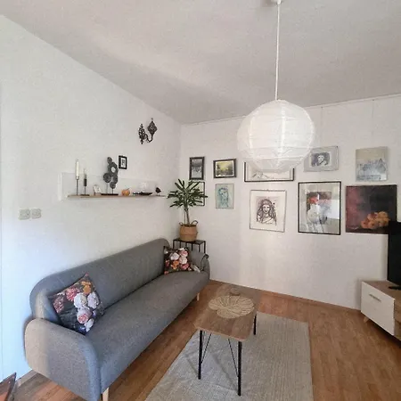 Ostanak kod kuće Rahatlook